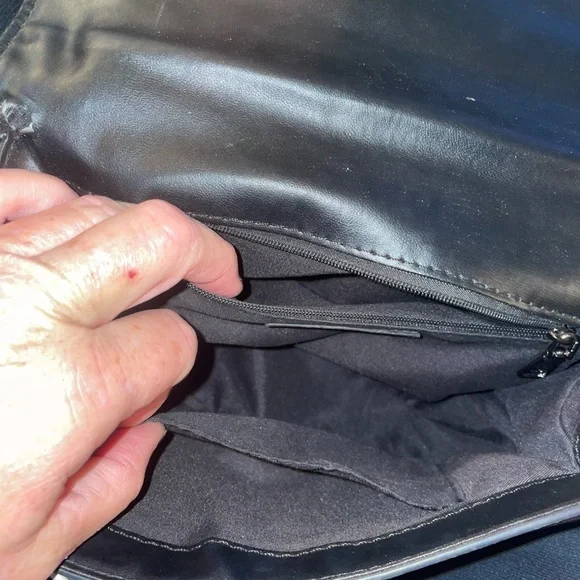 Badgley Mishka Crossbody Purse - Picture 6 of 7